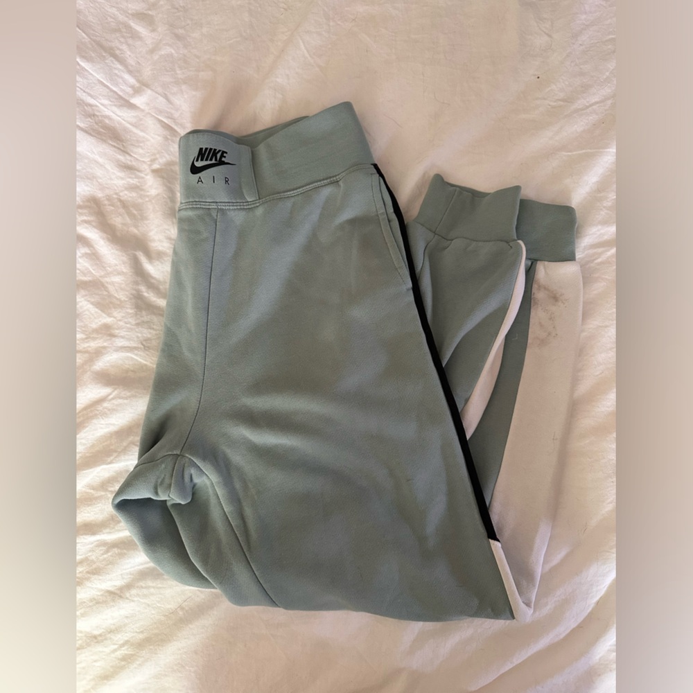 Nike Sweatpants
